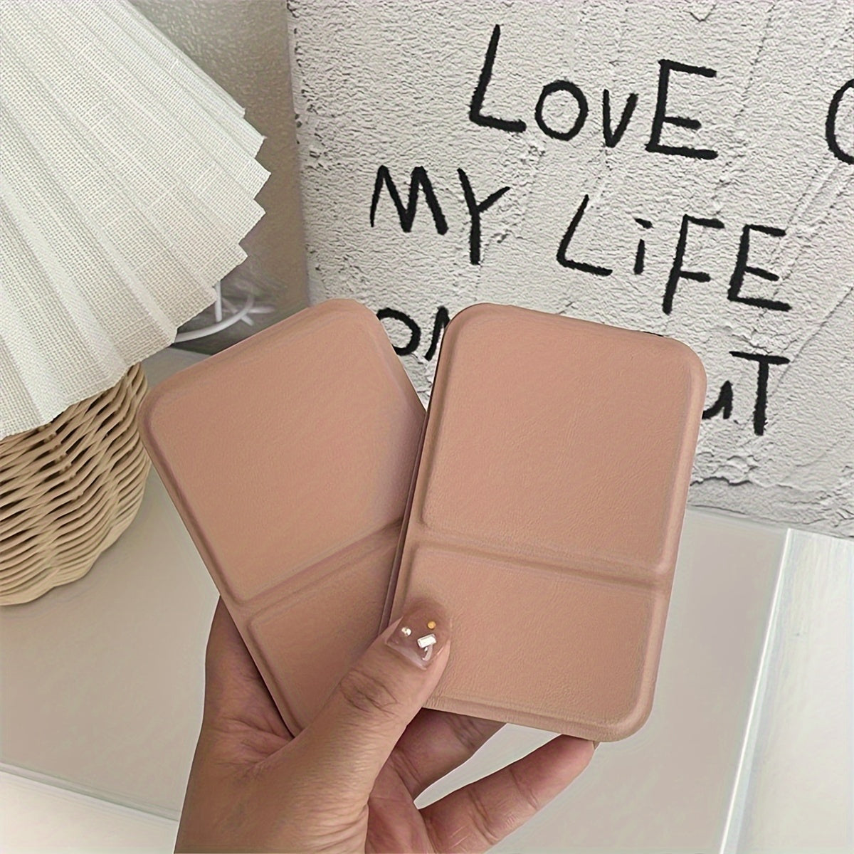Opvouwbare Mini Make-up Spiegel – Draagbare PU Lederen Tafelspiegel, Perfect voor Dagelijks Gebruik in Studentenwoningen