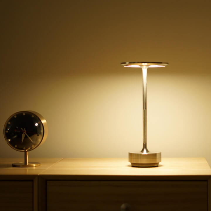 Lampada da Tavolo Wireless Ambient Metallic