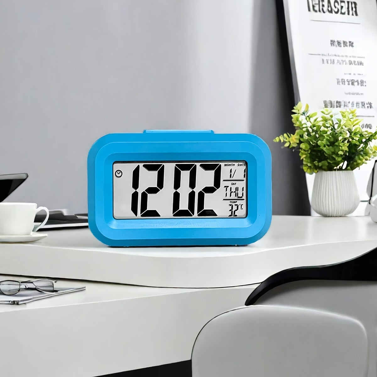 GlowClock - Digital Alarm Clock with Date and Light Display