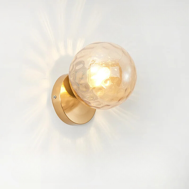 GoldLicht - Modern Golden Wall Lamp with Glass Globe