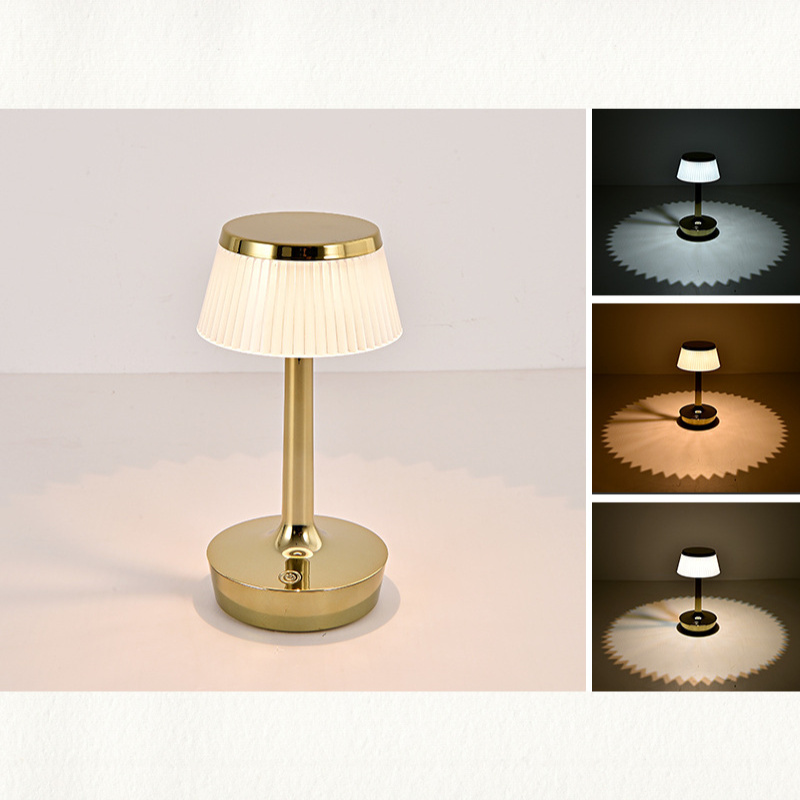 Lampada da tavolo LED con controllo touch