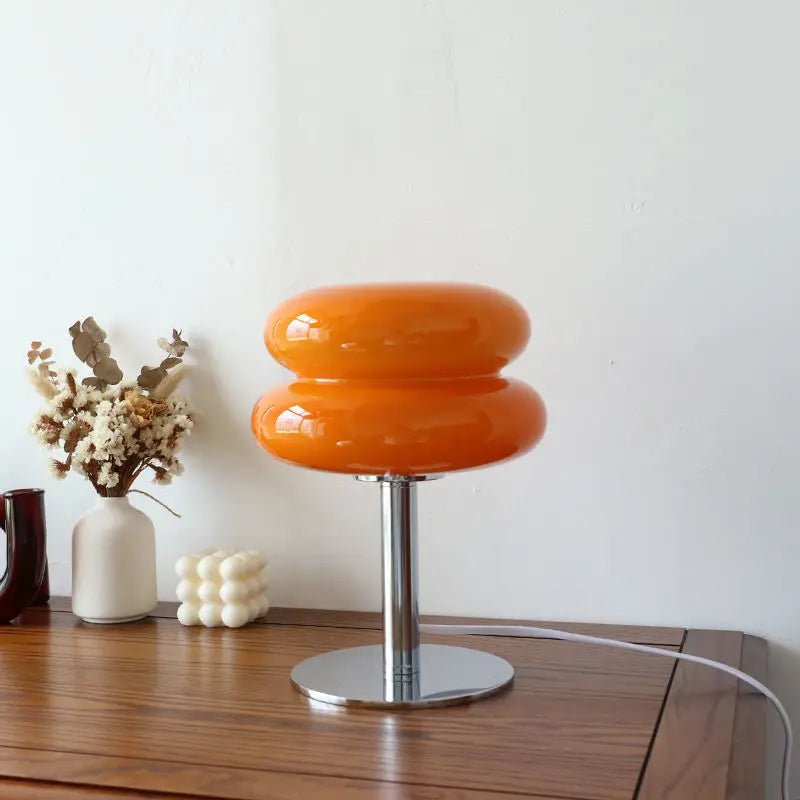 ItaliaModern - Elegante lampada da tavolo Bauhaus per un'abitazione contemporanea