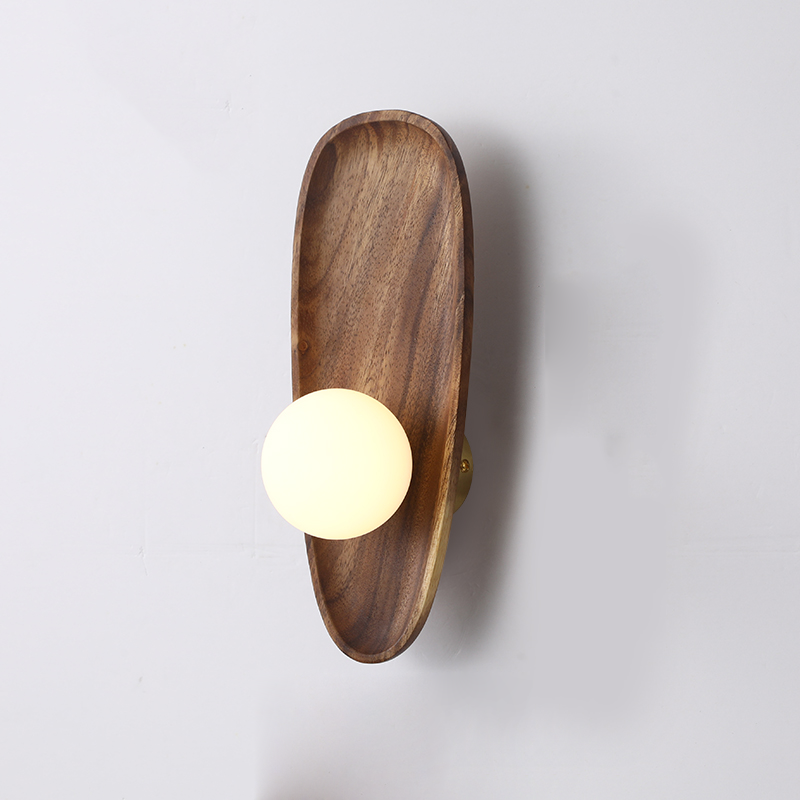 WoodGlo – Minimalist Wall Lamp Made of Solid Wood with LED Lighting