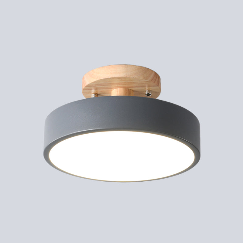 Lámpara de techo LED escandinava con tambor y madera para pasillo