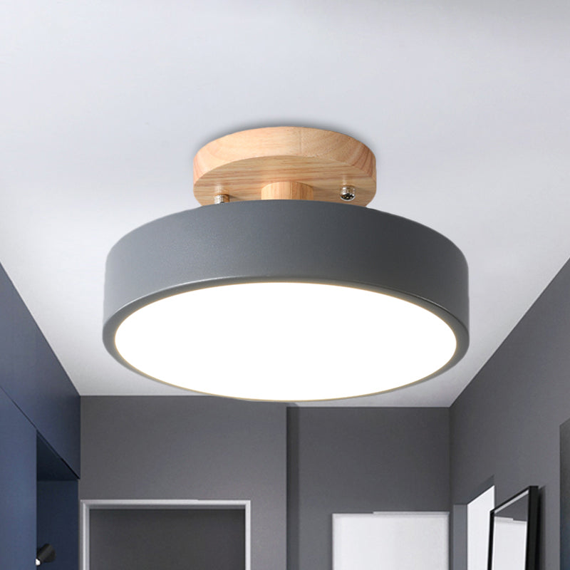 Lámpara de techo LED escandinava con tambor y madera para pasillo