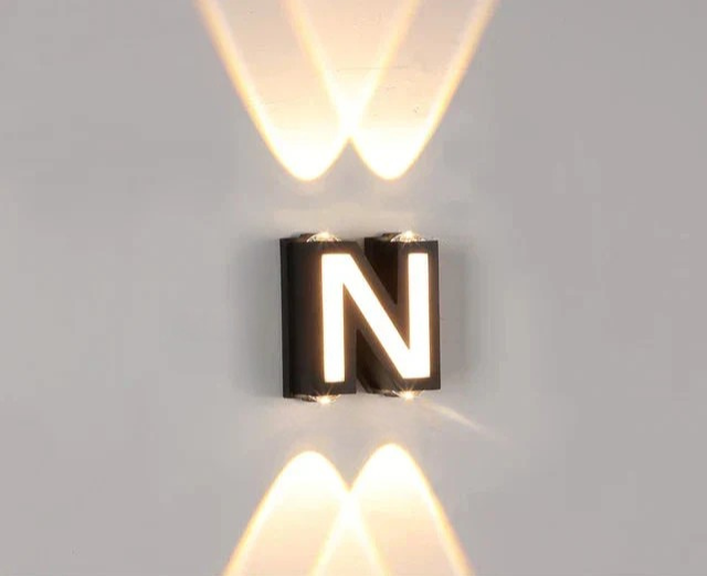 LumiLetter - Lampada da parete esterna a LED con lettere illuminate – Illuminazione decorativa resistente alle intemperie
