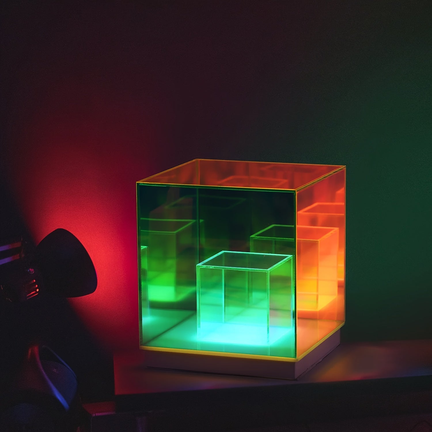 LumiLuxe - Traditional LED Table Lamp, 3-Color Adjustable, USB-Powered