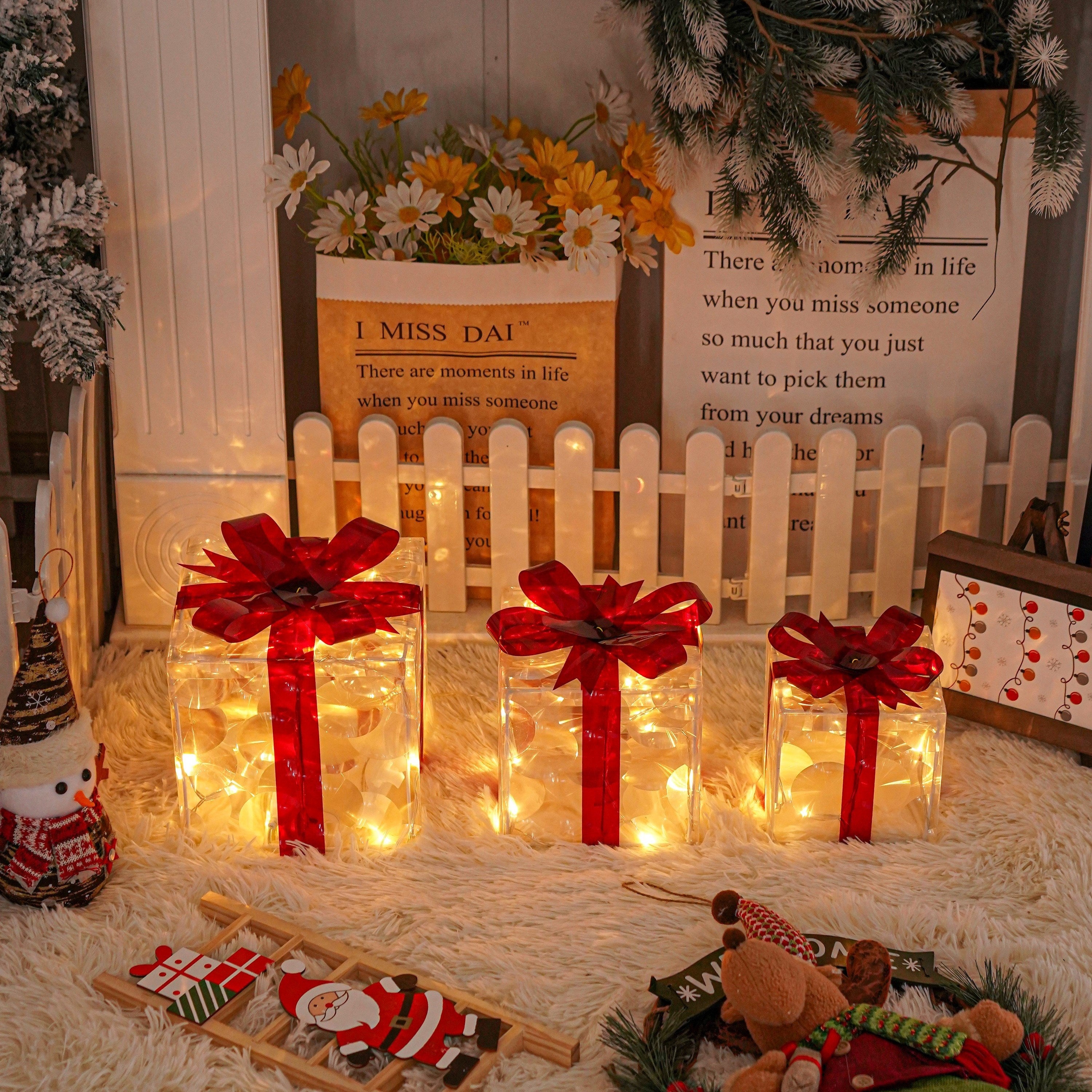 CadeauLicht - Set of 3 Lighted Christmas Gift Boxes with Red Bow
