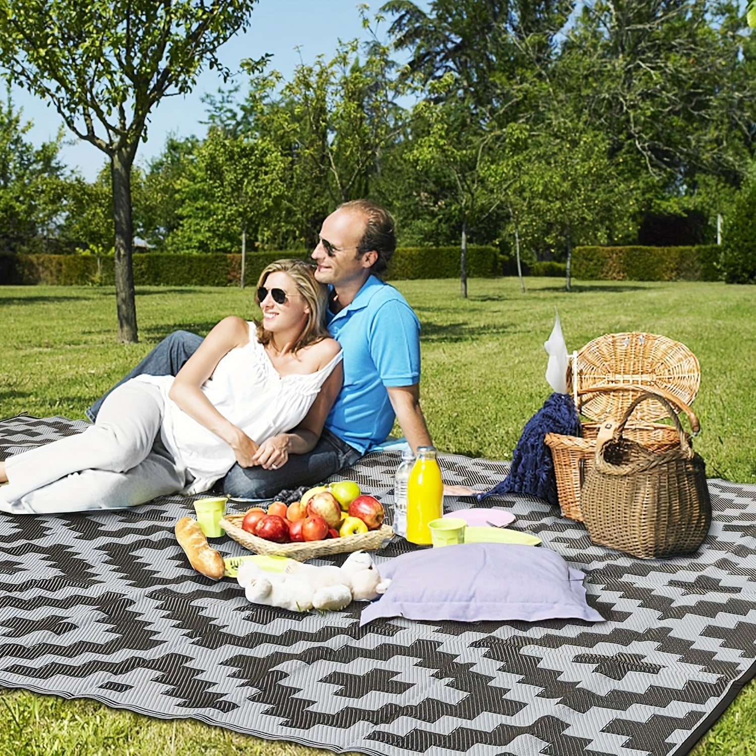 Tappeto Esterno Impermeabile Intrecciato a Mano - Resistente alle Intemperie e ai Colori, Perfetto per Campeggio, Terrazze e Giardini