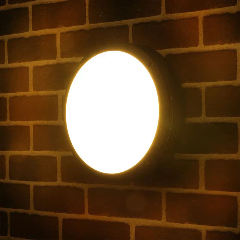 LumiRond - Candeeiro de Parede LED Resistente ao Tempo para Exterior – Iluminação Exterior Moderna
