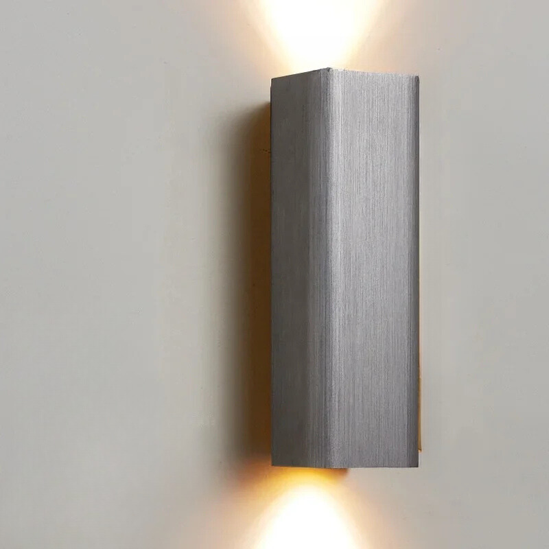 GlowLuxe - Lampada da parete LED moderna per camera da letto e corridoio