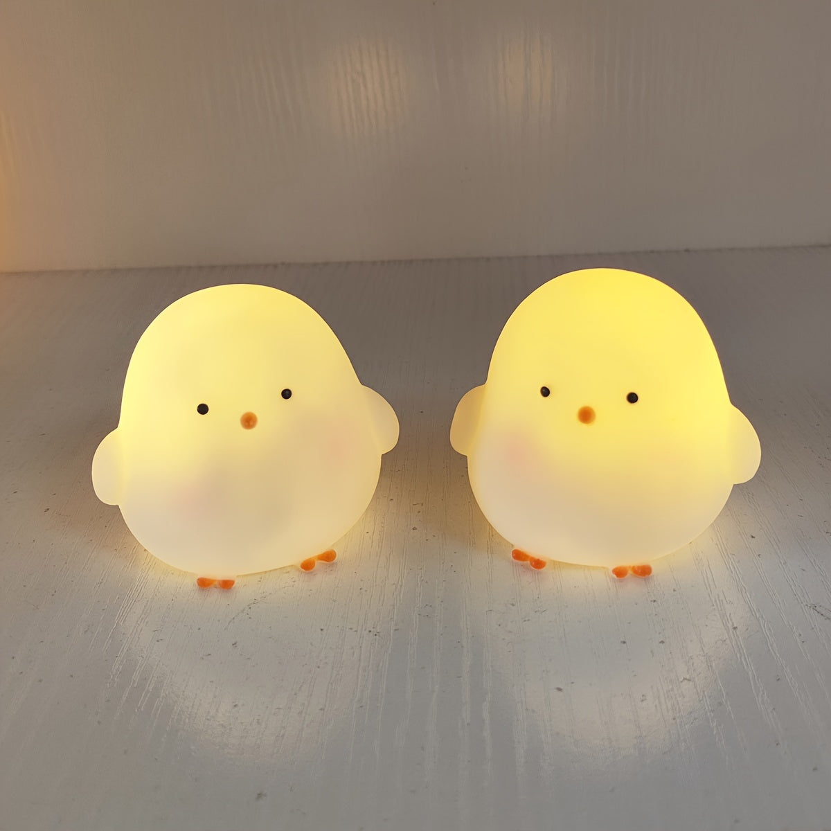 CharmingChicken - Soft Night Light on Battery