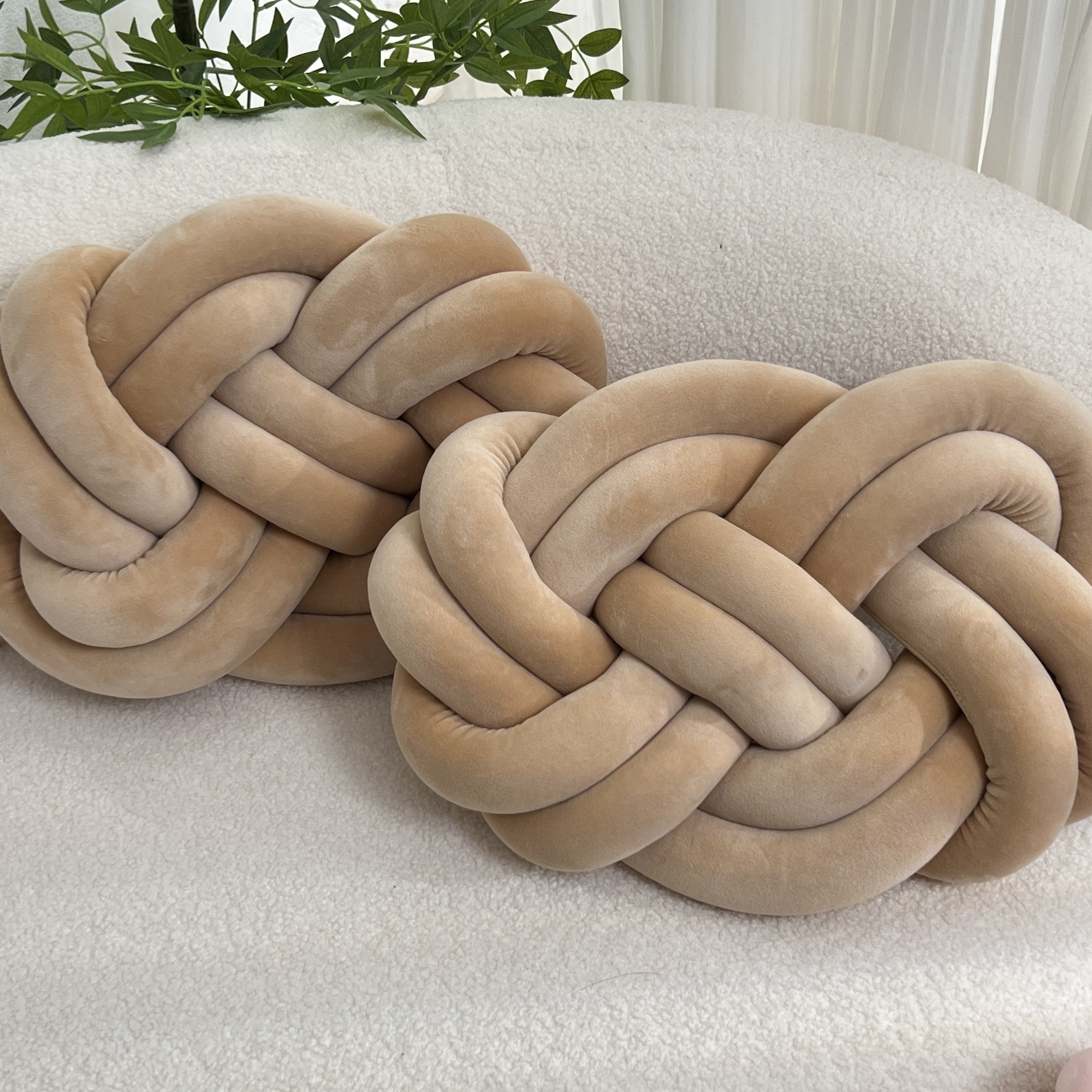 2 Pieces Button Ball Cushions - Soft Plush Cushions, Decorative Cushions for Bed, Sofa, and Living Room