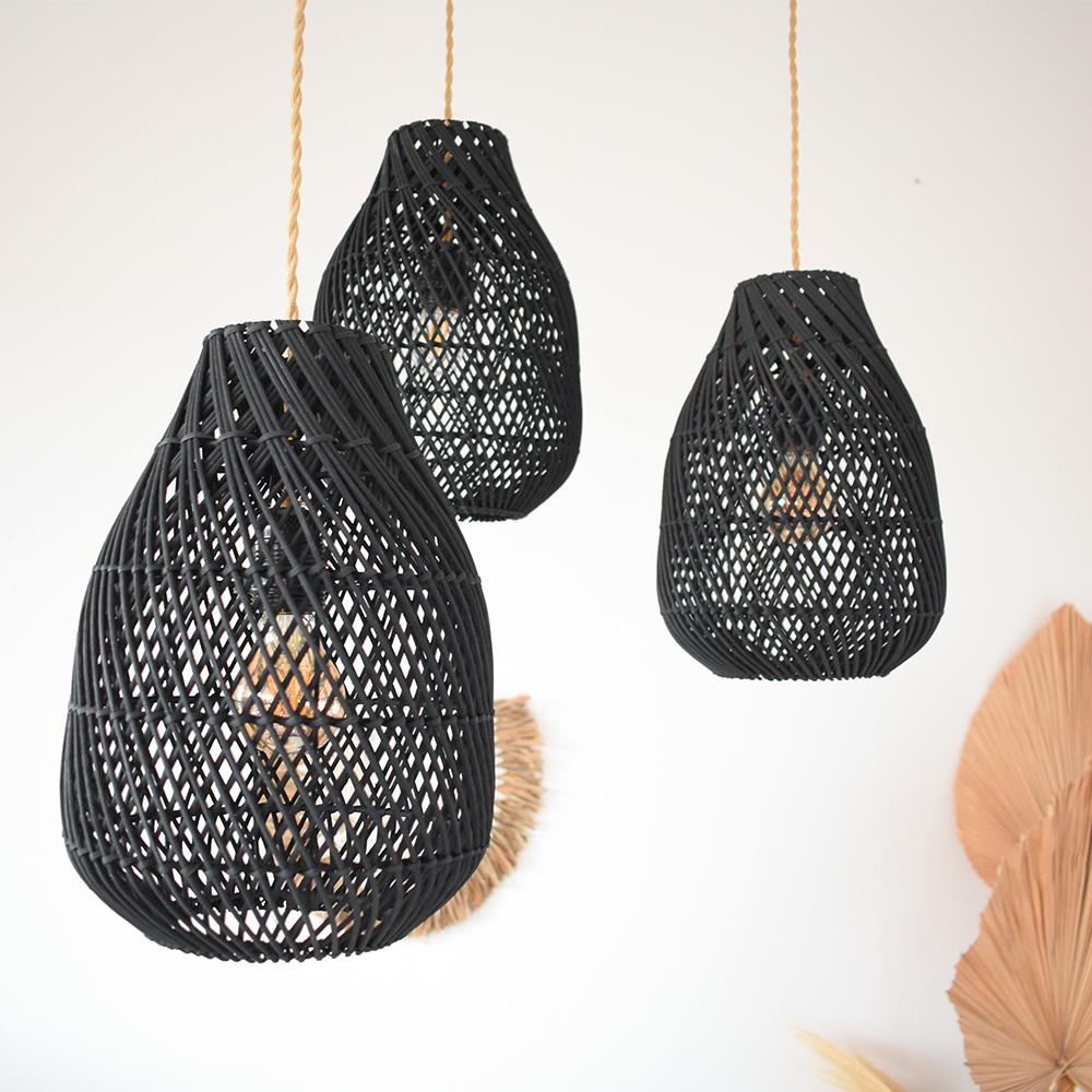 Lampada a sospensione intrecciata a mano in rattan nero stile fattoria classica