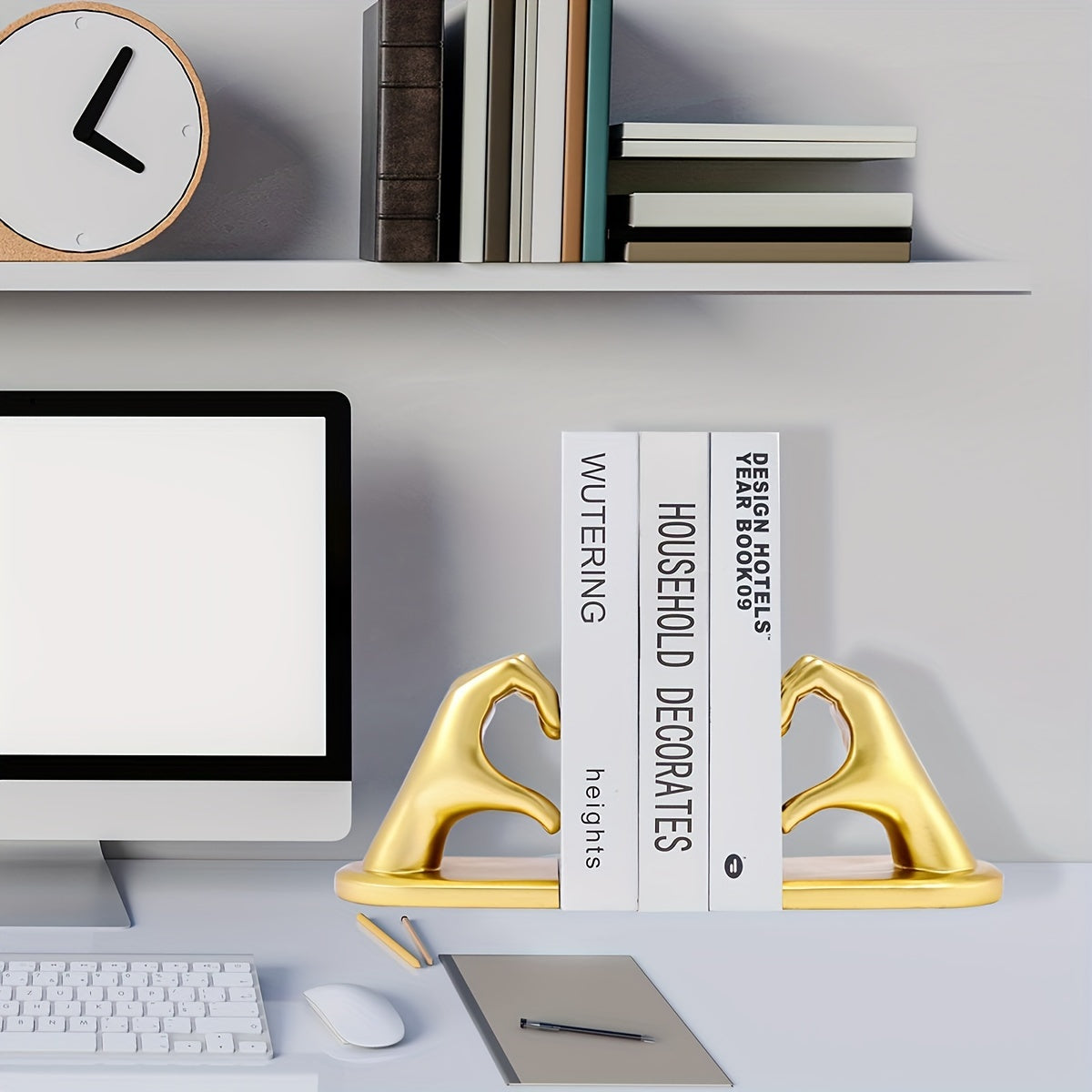 Heavy Duty Boekensteunen met Gouden Finger Heart Design - Moderne Kunst voor Thuisdecoratie