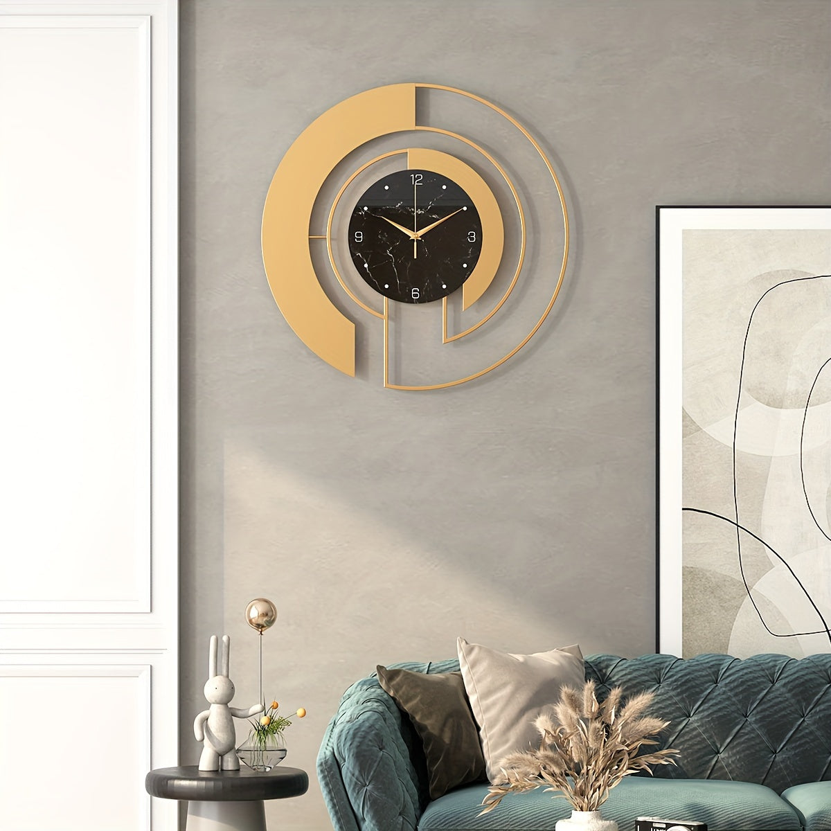 GeoGold - Modern Gold Wall Clock with Stylish Geometric Design