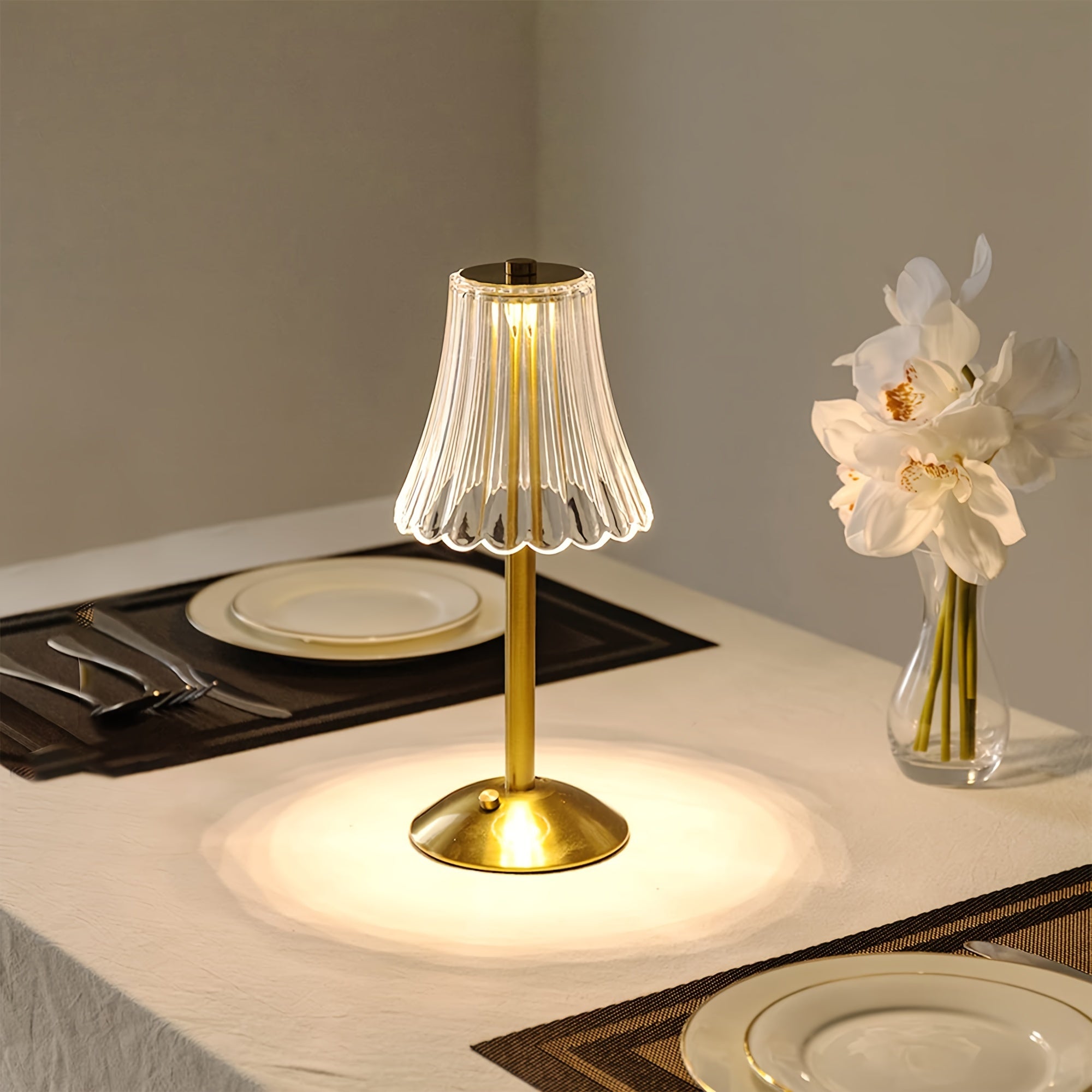 Crystaluxe - LED Crystal Table Lamp with Touch Control, Three-Color Light