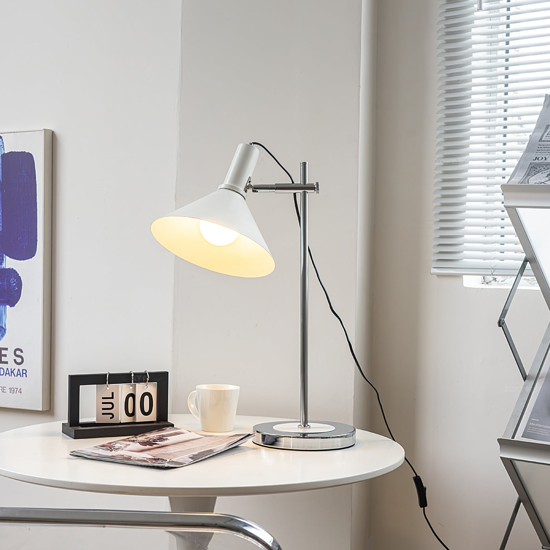 AnviaFlex - Table Lamp with Adjustable Lampshade