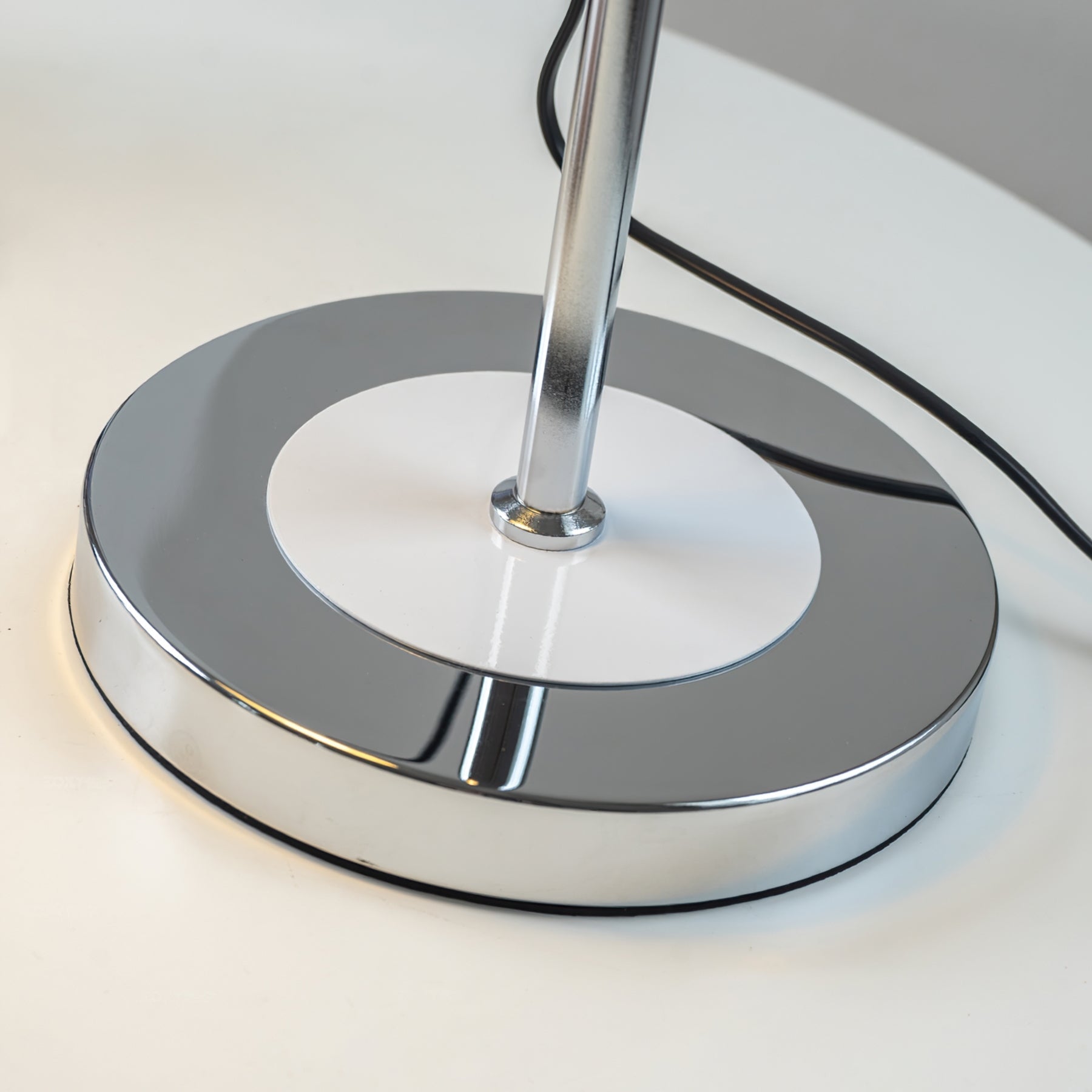 AnviaFlex - Table Lamp with Adjustable Lampshade