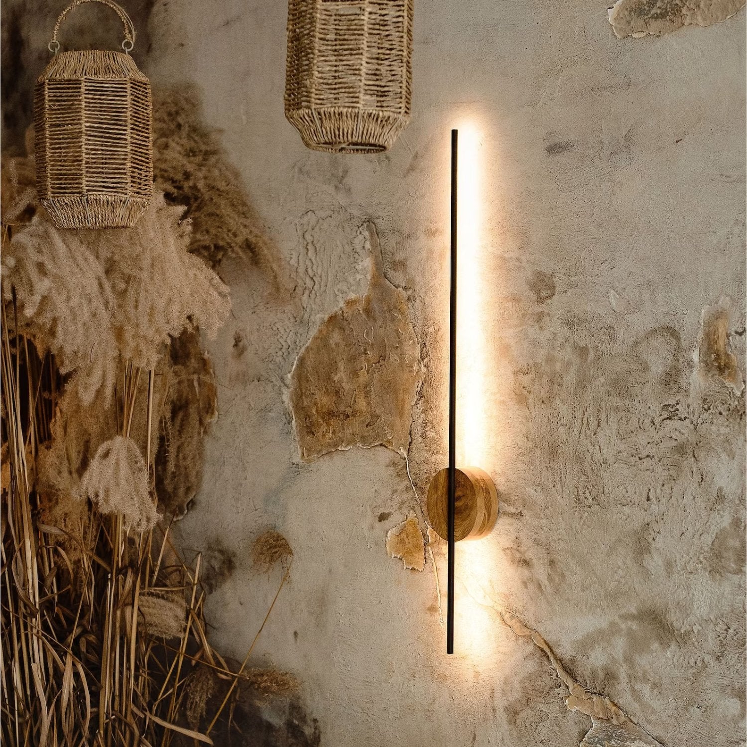 LightOak - Modern LED Wall Lamp Made of Wood for Atmospheric Lighting