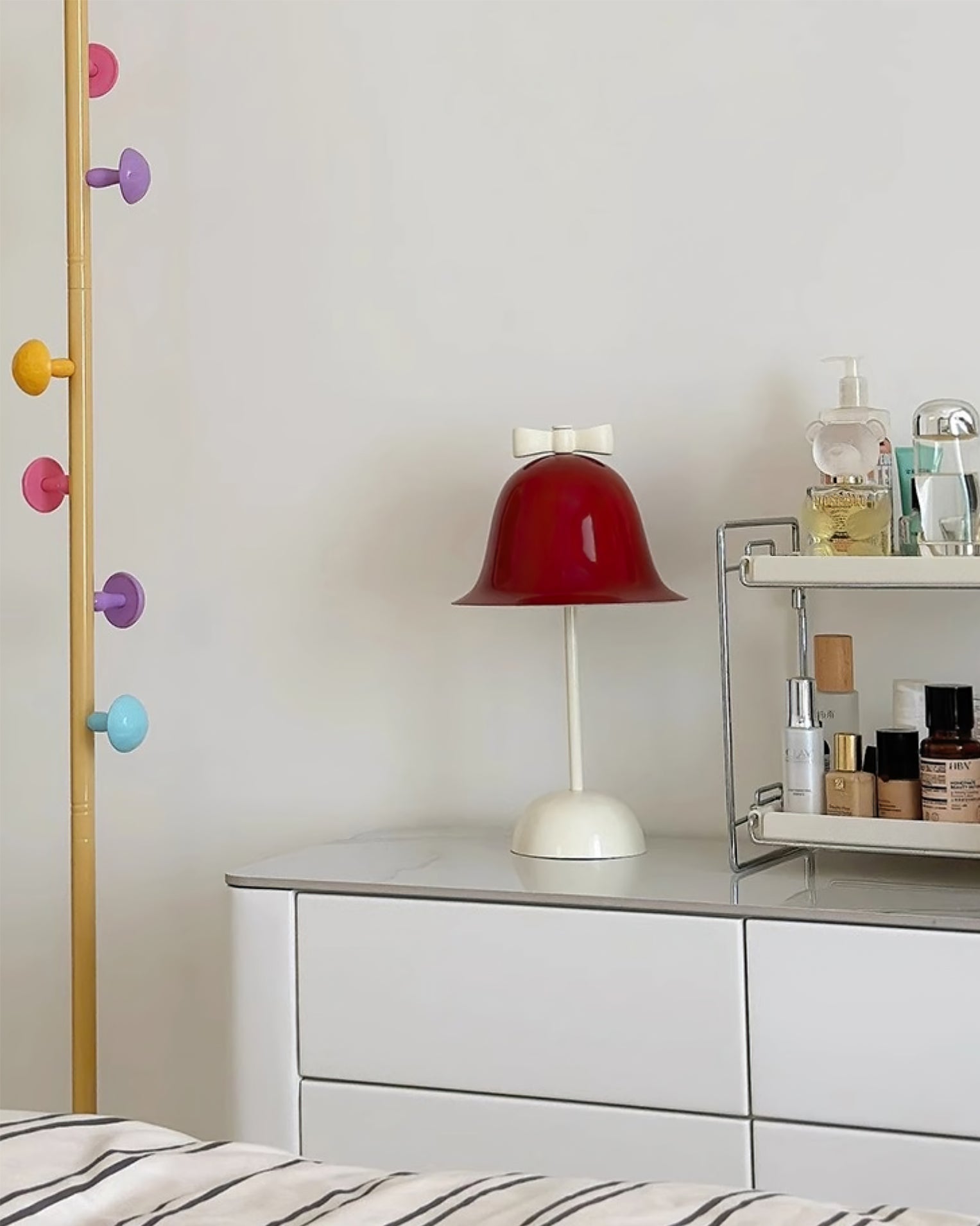 LumiFlair - Butterfly Table Lamp with Soft LED Lighting