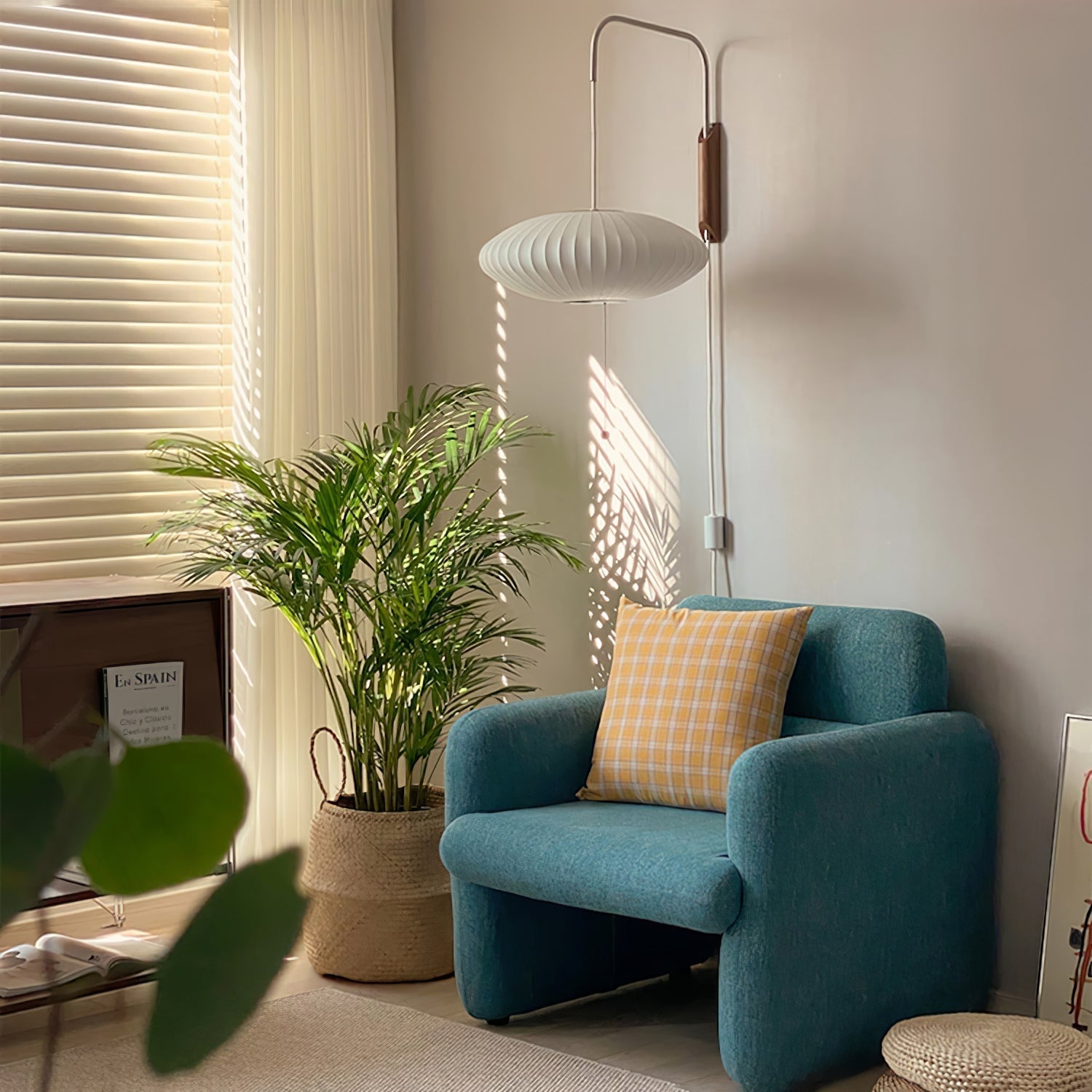 NelsonGlow – Timeless Elegance Wall Lamp for Luxury Lighting