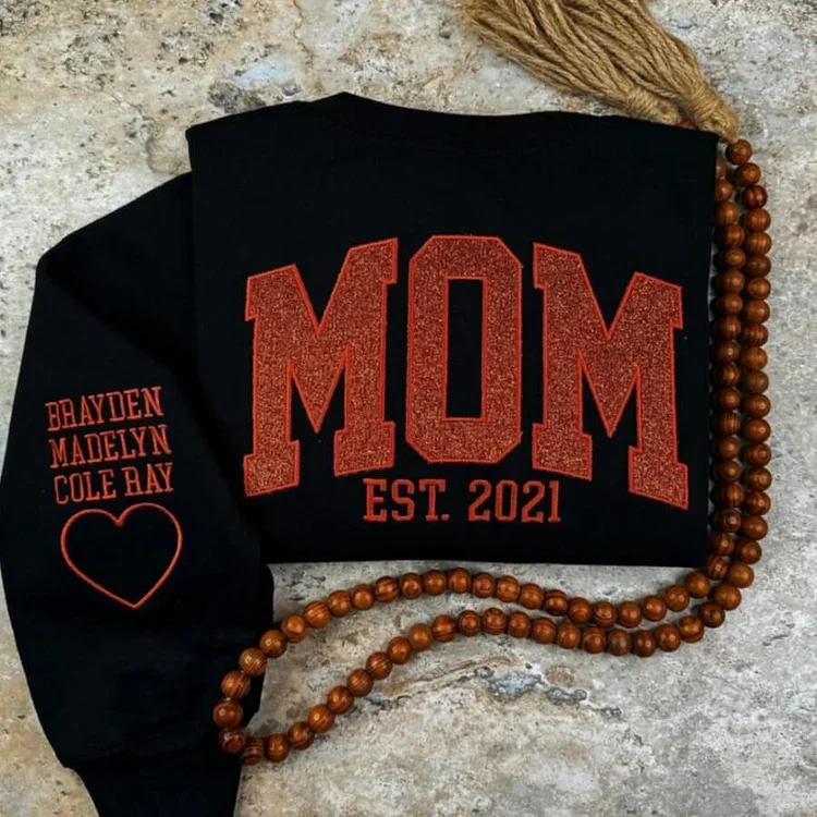 GlowMama | Célébrez votre parcours en tant que mère avec un sweat-shirt qui raconte votre histoire - Image 3
