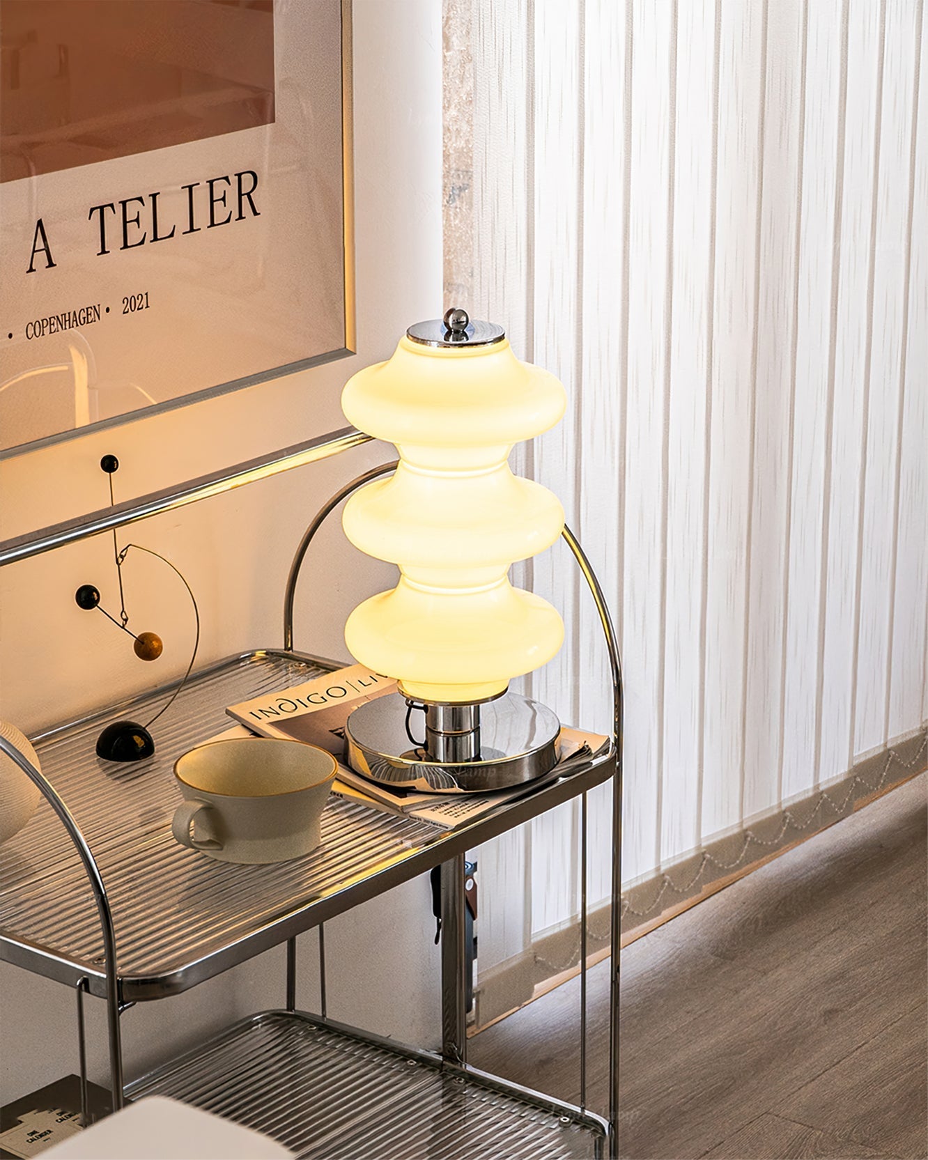LumiGlas - Elegant Table Lamp with Glass Lampshade