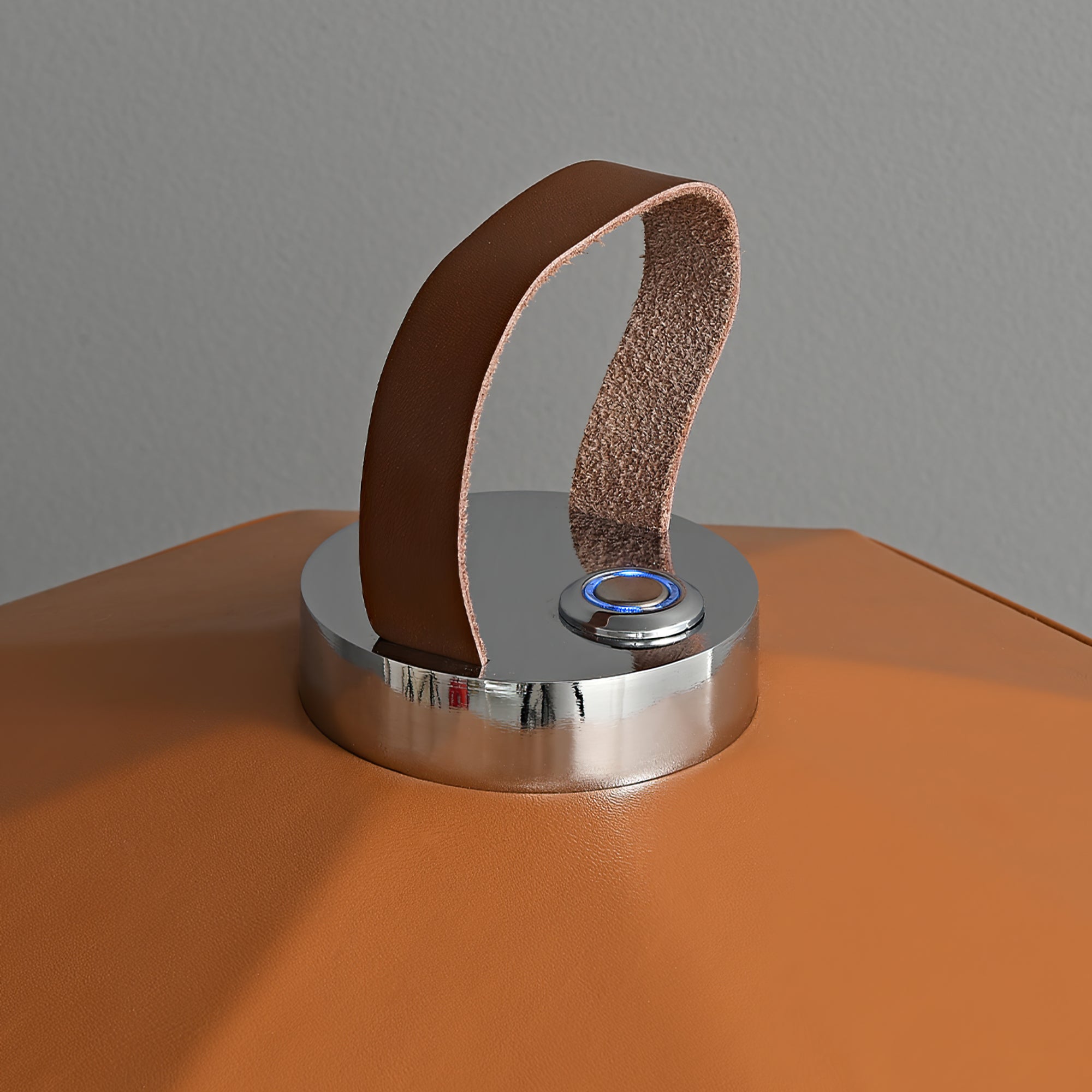 LumiCharge - Wireless Table Lamp with Rechargeable Battery