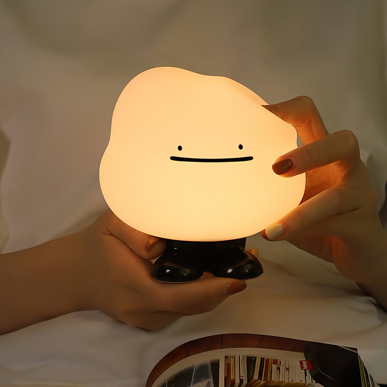 CloudLume - Rechargeable Table Lamp with Cloud Design