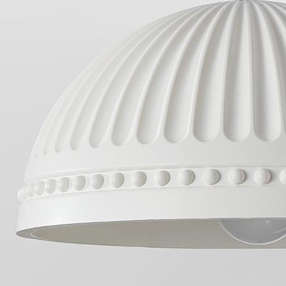 Elegante lampada a sospensione in resina bianca