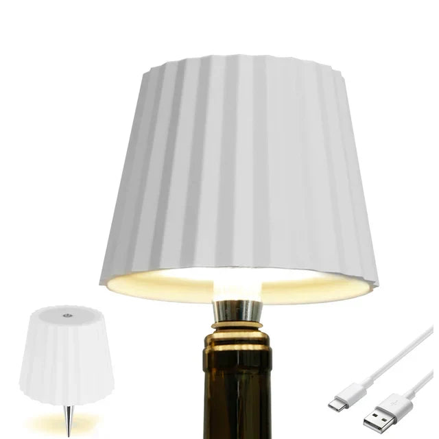 EcoGlow - LED Fles Tafellamp met Duurzaam Design & Warme Verlichting