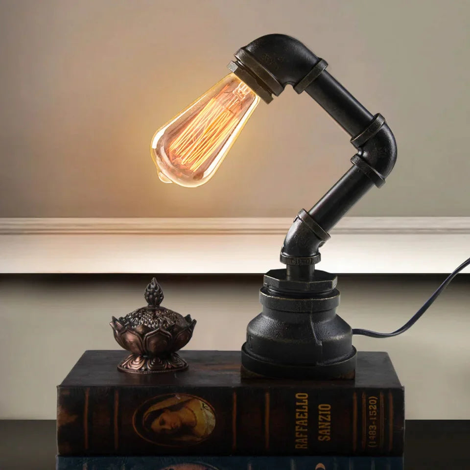 ArtIron - Lampada Creativa in Ferro Industriale