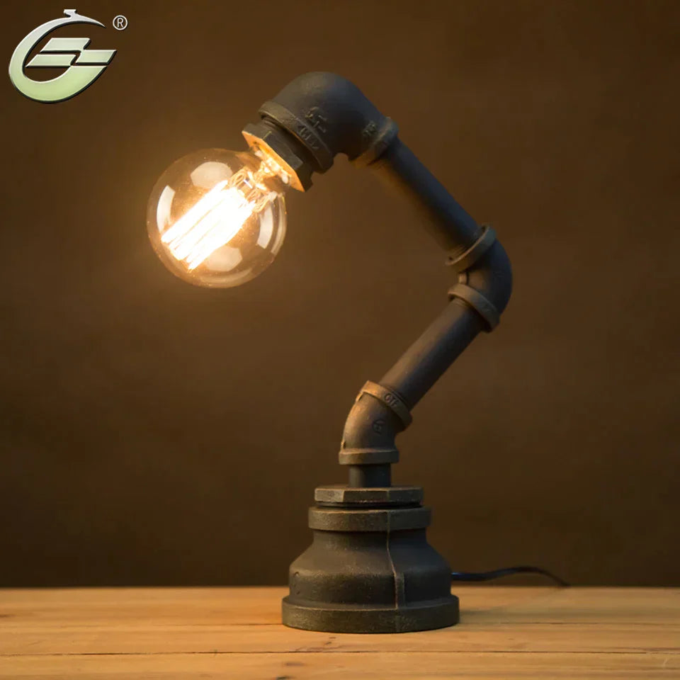 ArtIron - Lampada Creativa in Ferro Industriale