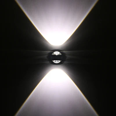 CrystalLux - Candeeiro de Parede de Cristal LED