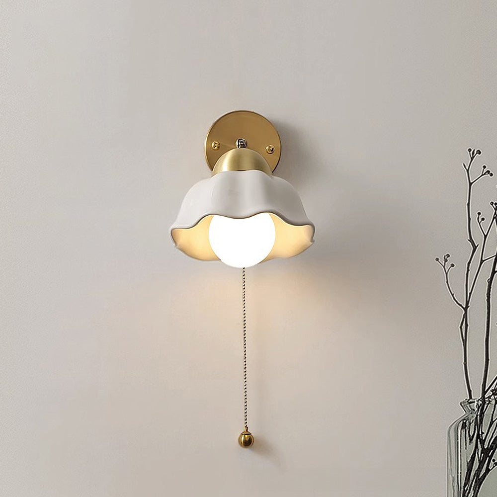 Lampada da parete regolabile bianca francese