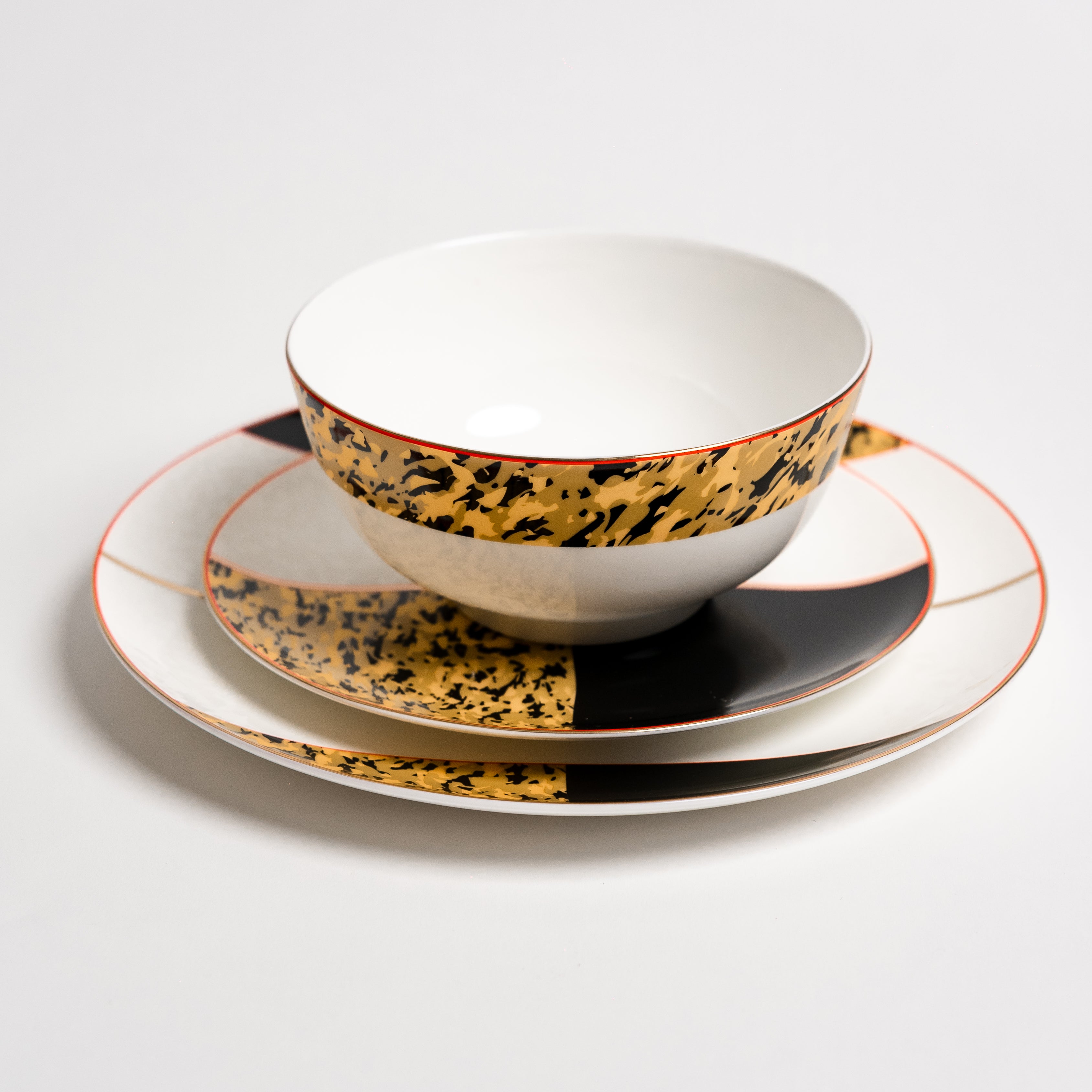 Set di Piatti Tigress Oro e Nero