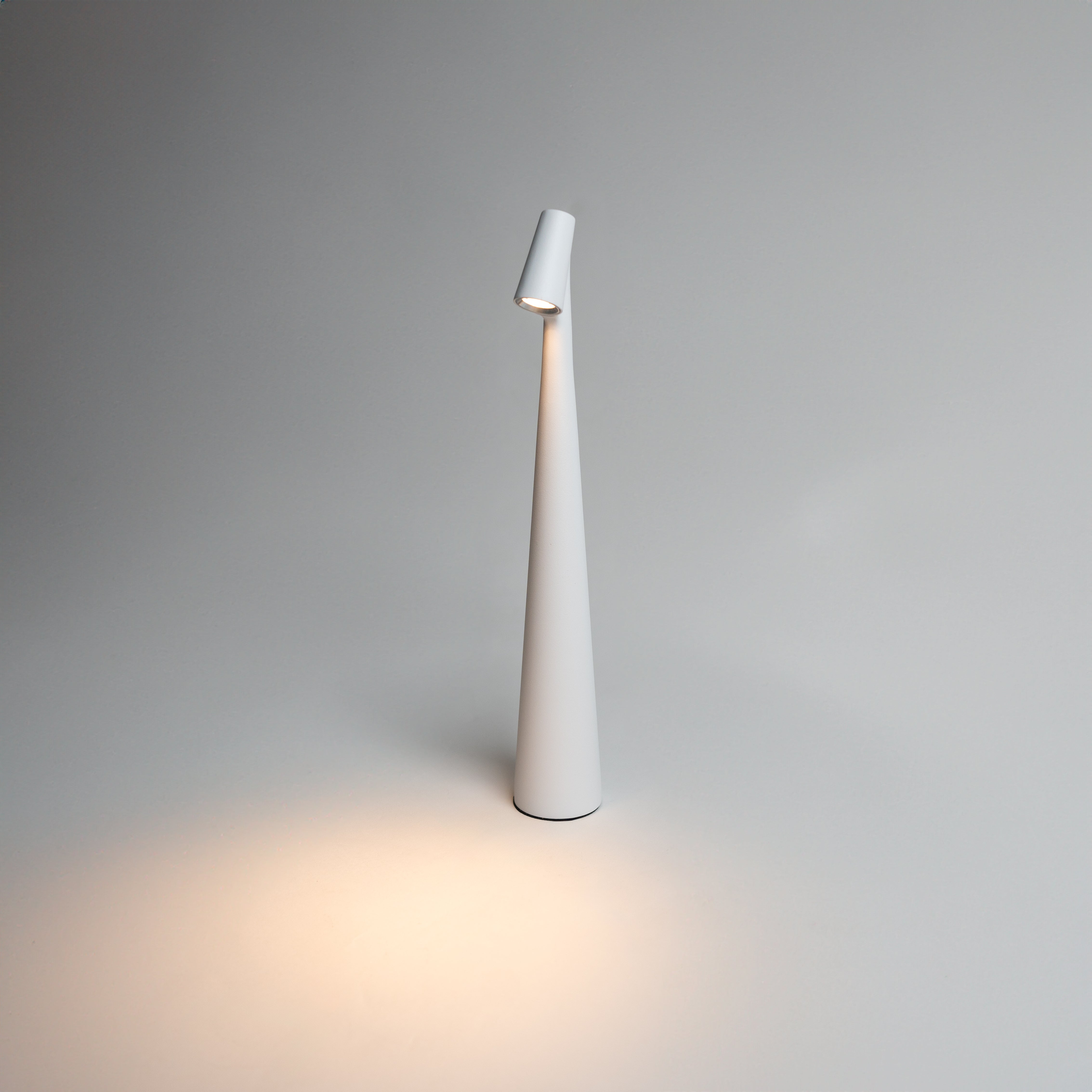 Lampada Ricaricabile Slim Lumi