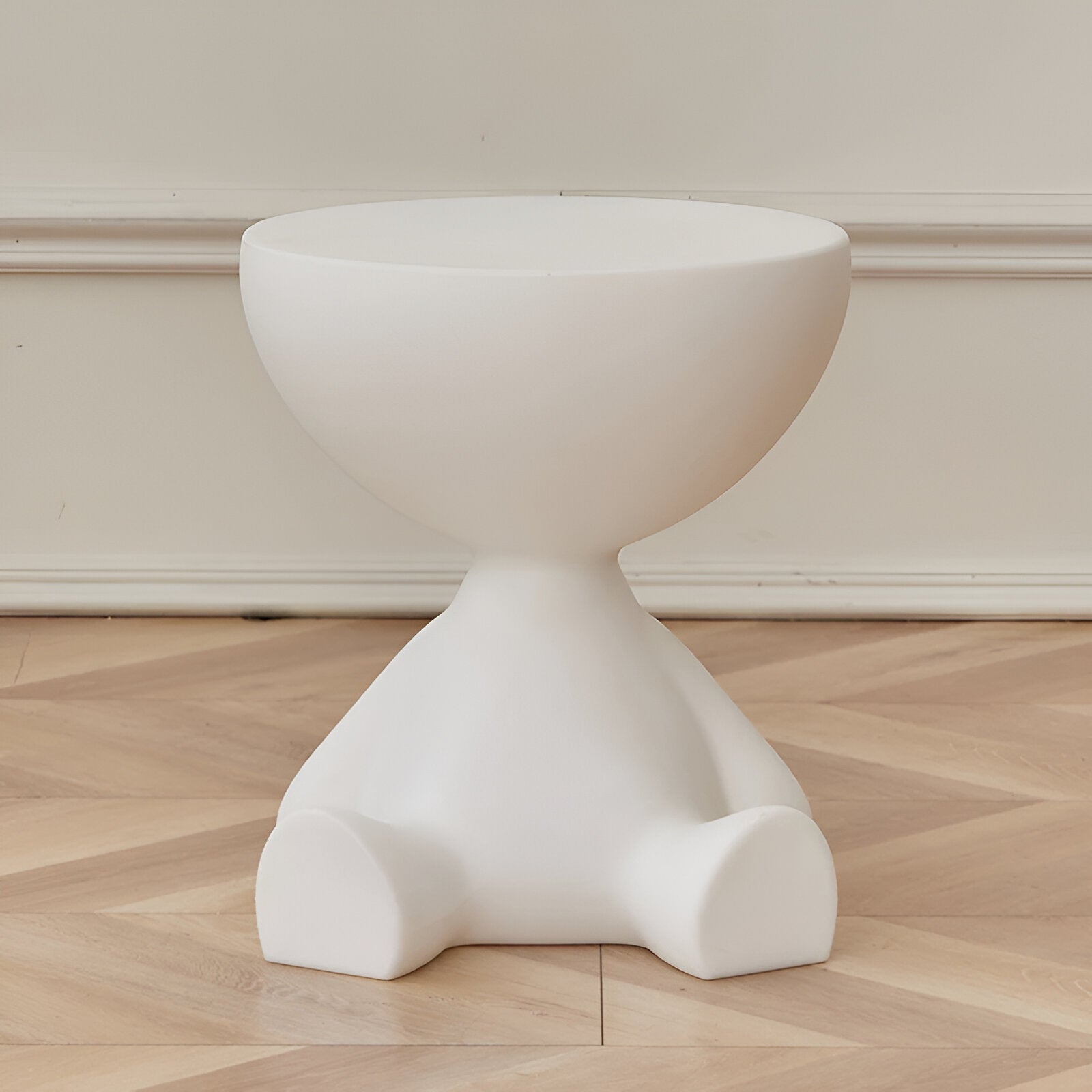Elegant Round Coffee Table Stylish Accent for Living Room 16