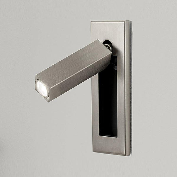 FlexGlow – Minimalist LED Wall Lamp with Adjustable Arm