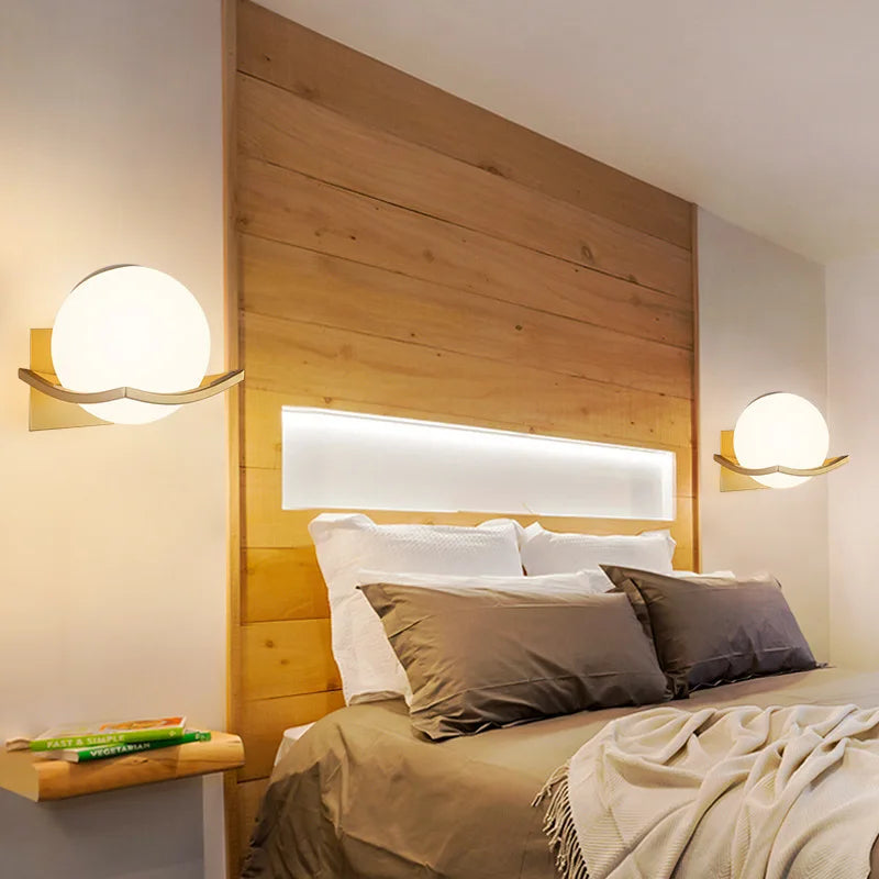 LuxeLight - Moderne Melkglazen Wandlamp met LED Verlichting – Dimbaar & Energiezuinig