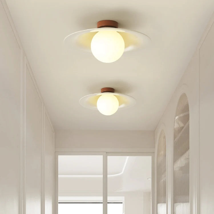 Lampada da soffitto classica in ferro per il corridoio