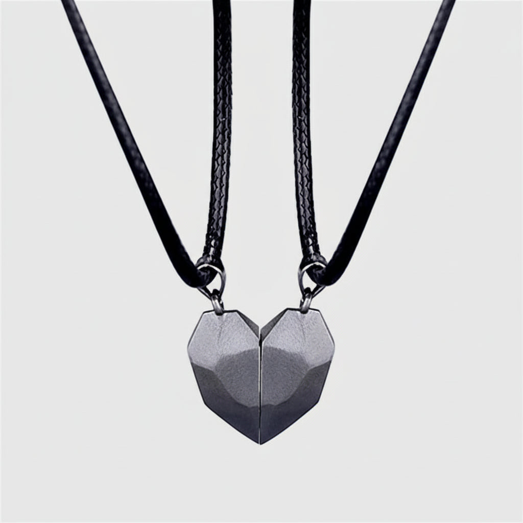 Collana Ciondolo Forma Cuore Accenti Dorati Argento