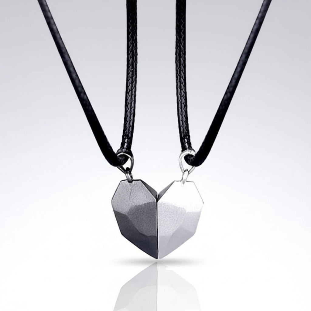 Collana Ciondolo Forma Cuore Accenti Dorati Argento