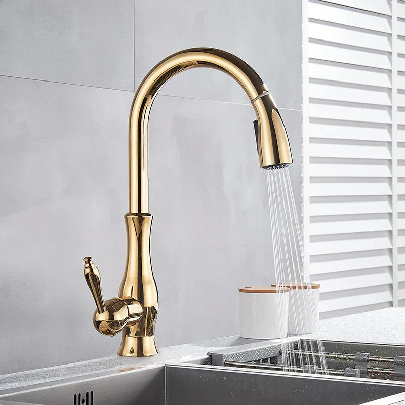 GoldFlow – Rubinetto da cucina dorato