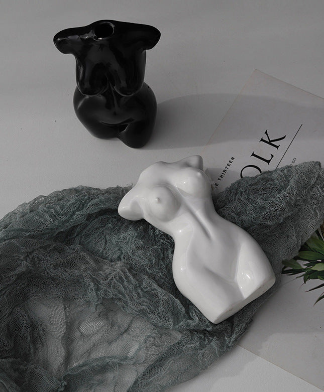 Vaso per il corpo Venus in ceramica
