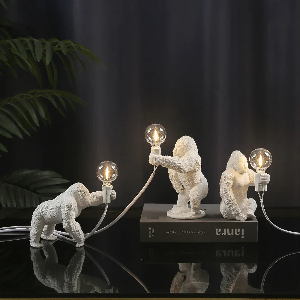 GorillaLux - Unica Lampada da Tavolo Gorilla | Lampada Animale Moderna con Illuminazione LED Calda