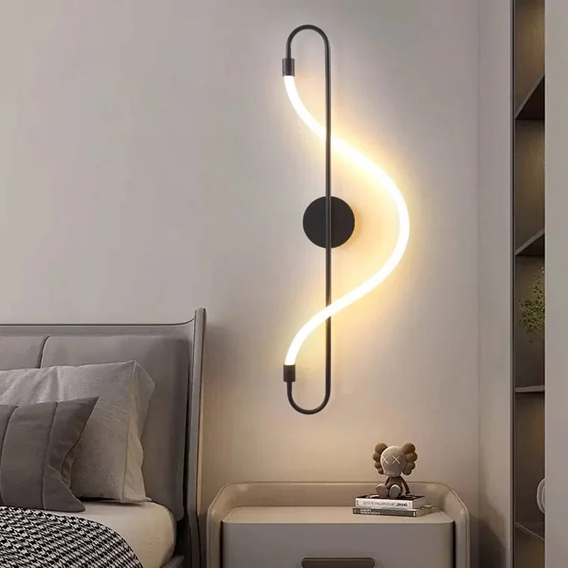 CurveGlow - Modern LED Wall Lamp made of Iron Elegant Lighting