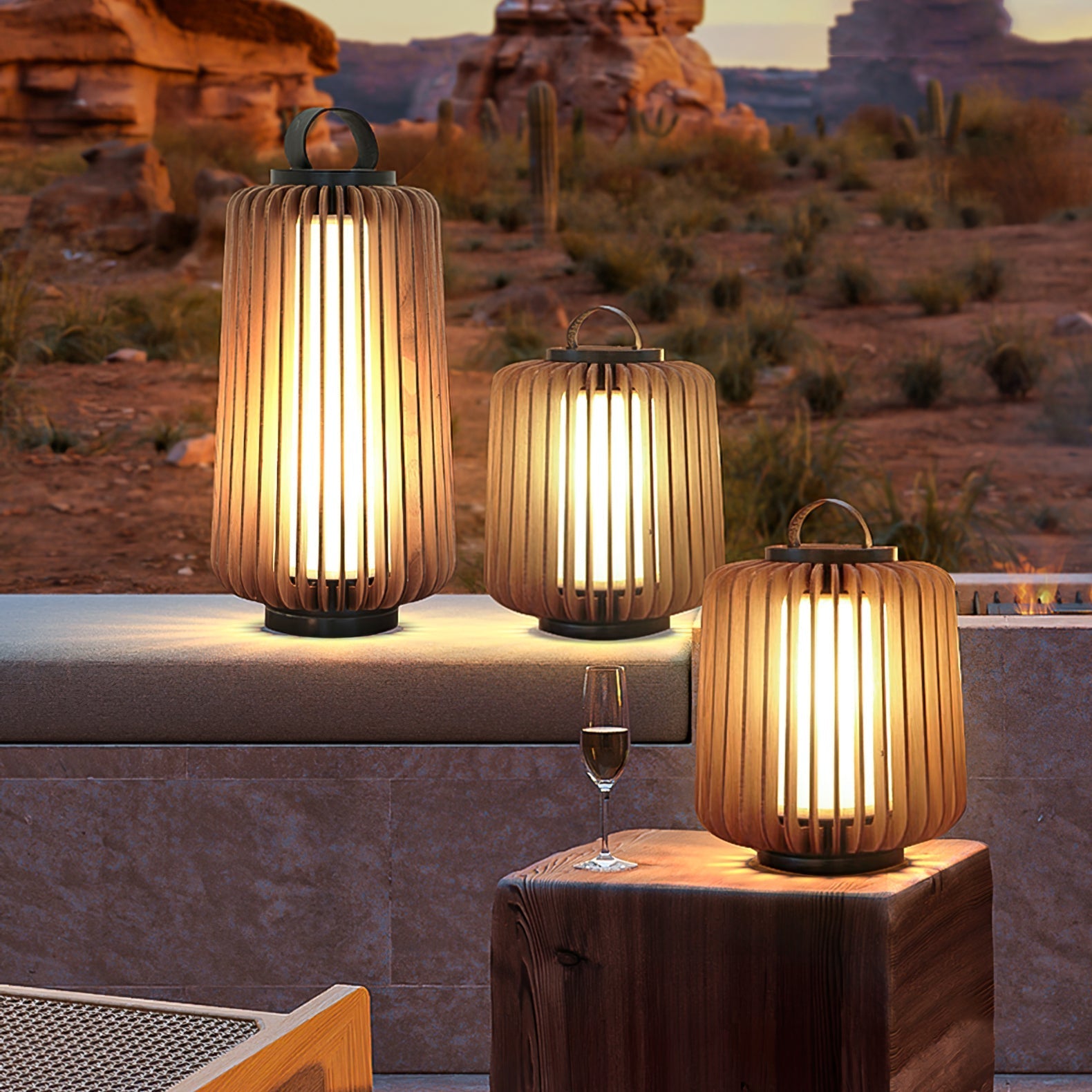 LumiLuxe - Rechargeable Outdoor Table Lamp