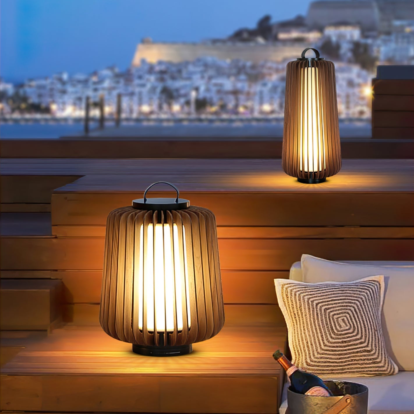 LumiLuxe - Rechargeable Outdoor Table Lamp